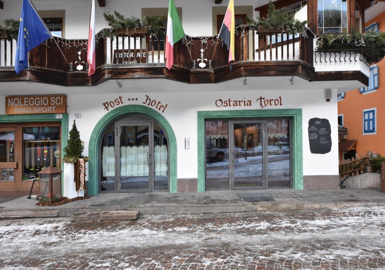 Post Hotel Moena Exterior foto